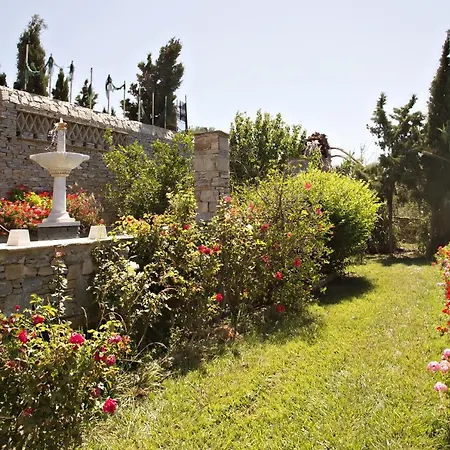 Parathyro Sto Aigaio 1 * Tínos