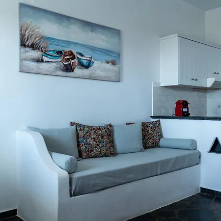 Parathyro Sto Aigaio 1 * Tínos