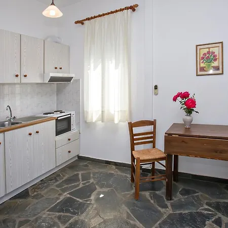 Apartmán Parathyro Sto Aigaio 1 *