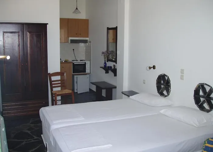 Parathyro Sto Aigaio 1 *